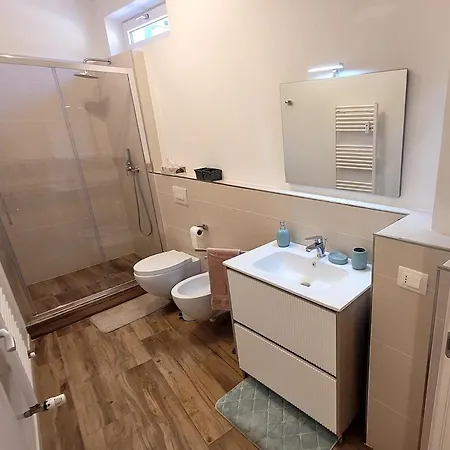 Casa 99 *